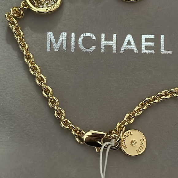 Michael Kors gold bracelet - Picture 6 of 8
